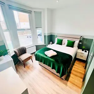  Alloggio in famiglia 43 Ensuite Look Like Locations