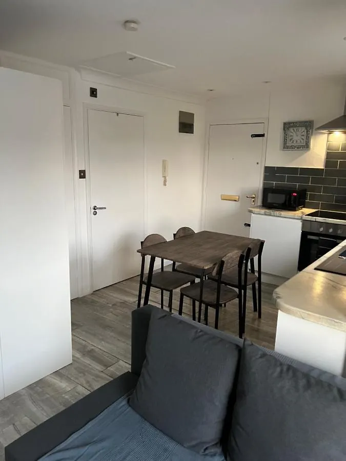 Lovely Apartment For 2 Or 4 People - Bermondsey Londra