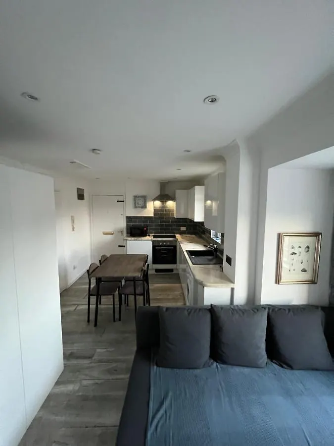 Lovely Apartment For 2 Or 4 People - Bermondsey Londra